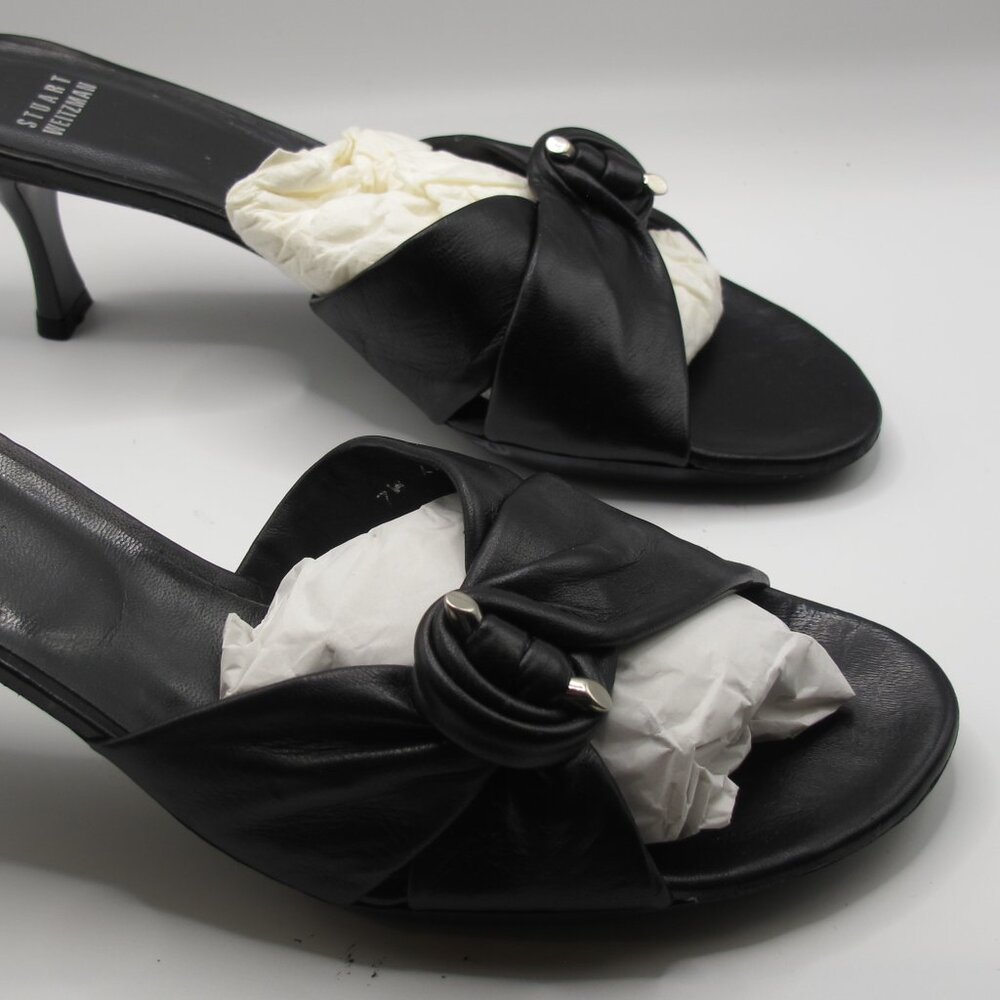 Stuart Weitzmam black nappa leather heel in 8.5N